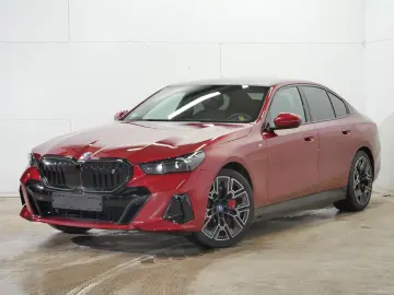 BMW i5 40 xDrive M Sport Pro AHK ACC B&W 360  PANO