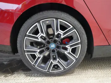 BMW i5 40 xDrive M Sport Pro AHK ACC B&W 360  PANO