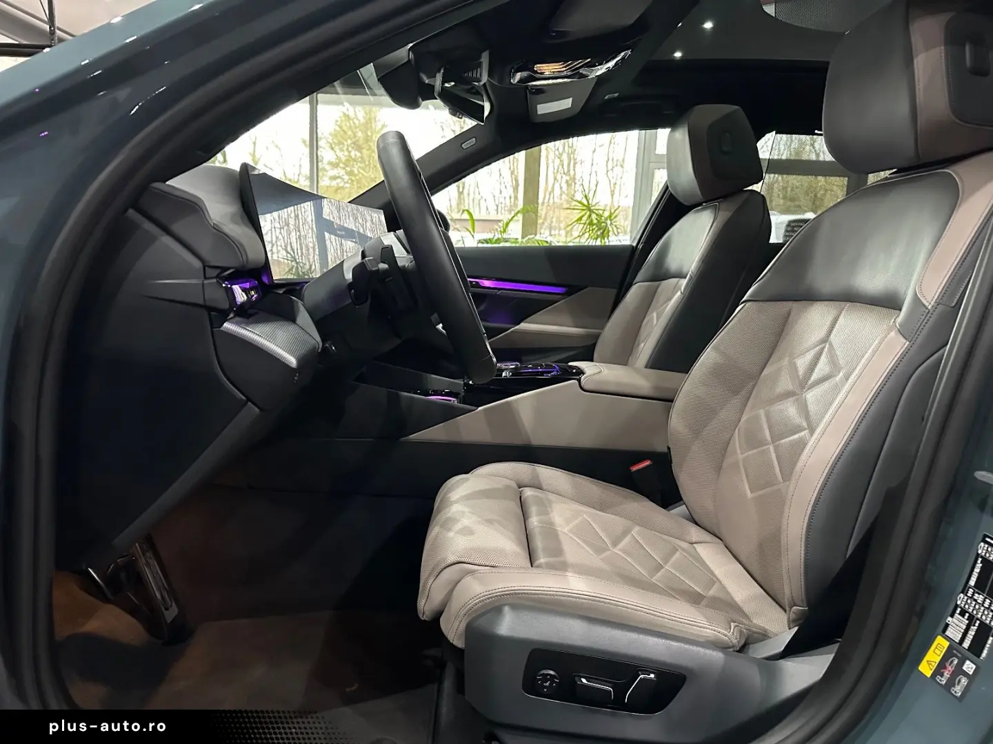 BMW i5 40 eDrive M Sport  PANORAMA   Iconic Glow B&W