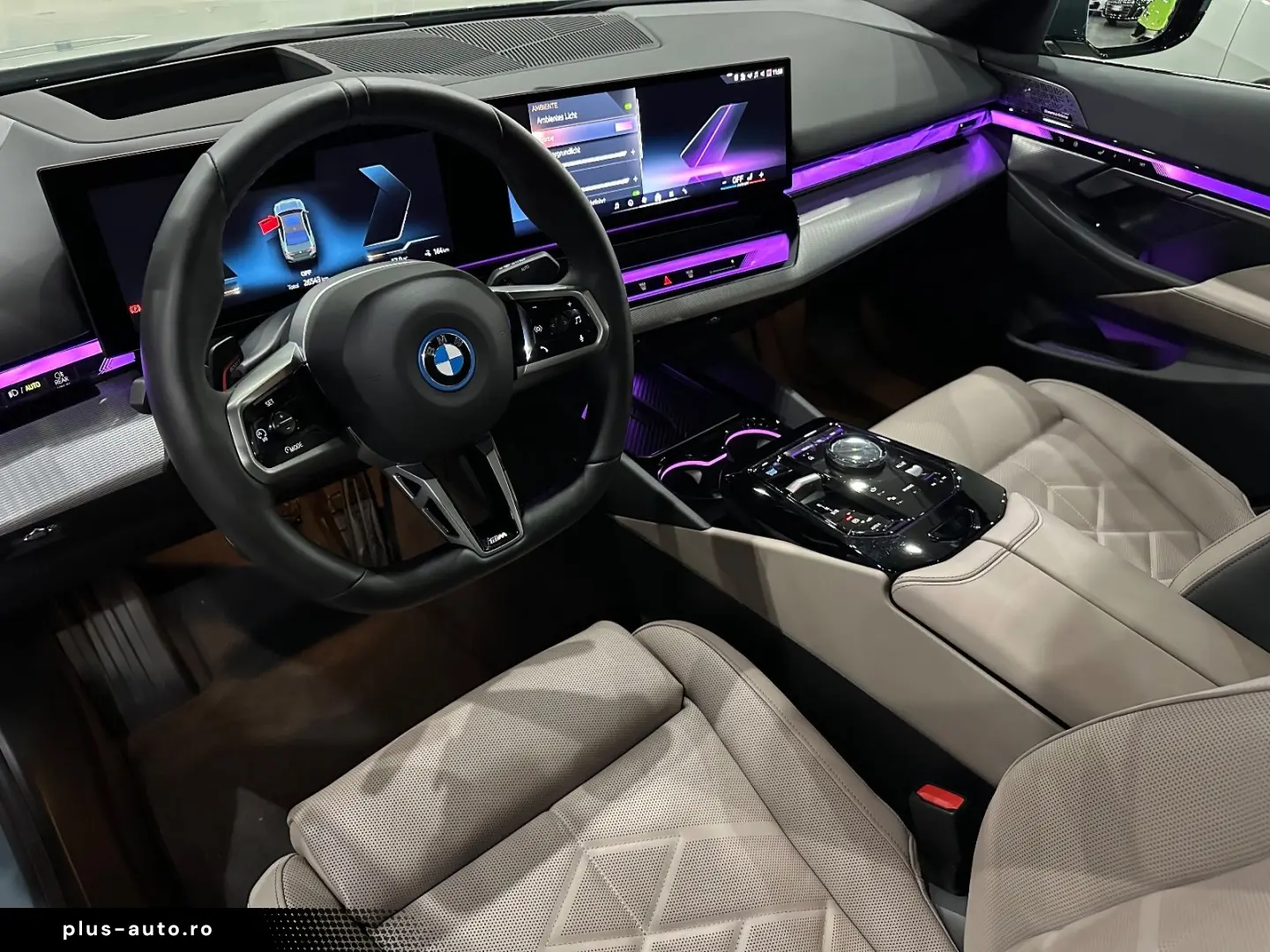 BMW i5 40 eDrive M Sport  PANORAMA   Iconic Glow B&W