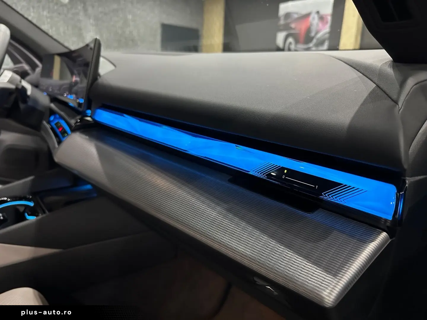 BMW i5 40 eDrive M Sport  PANORAMA   Iconic Glow B&W