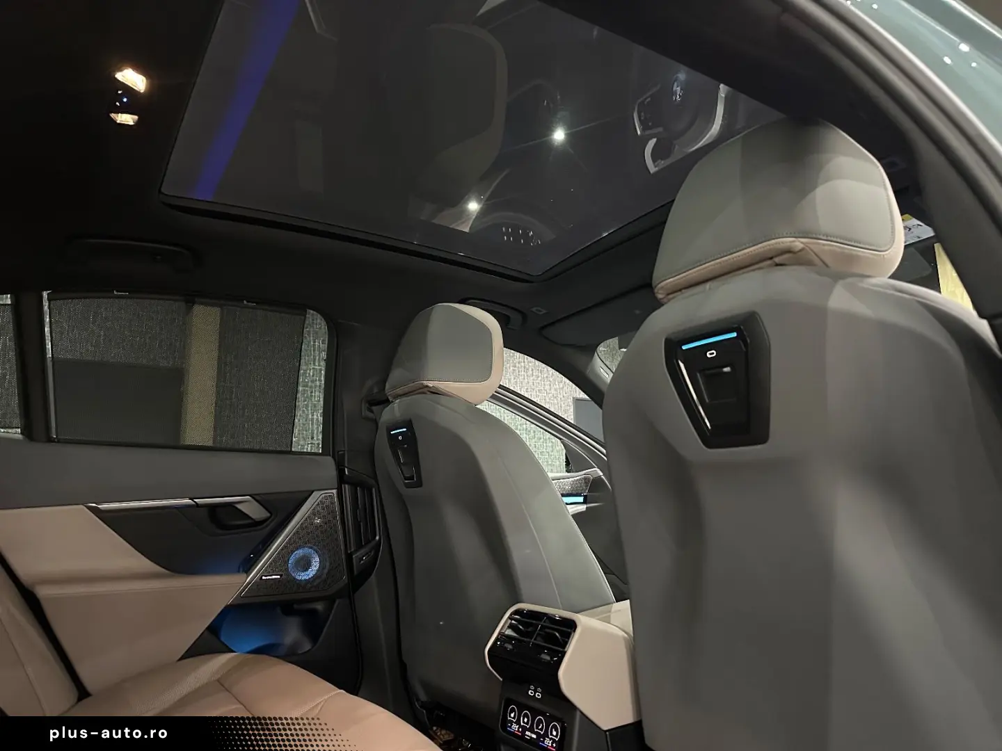 BMW i5 40 eDrive M Sport  PANORAMA   Iconic Glow B&W