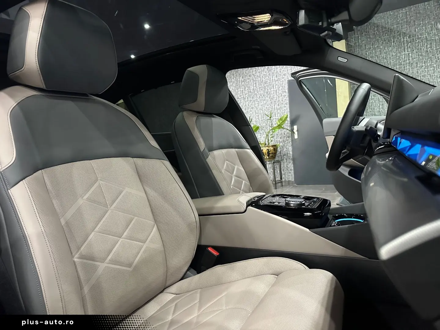 BMW i5 40 eDrive M Sport  PANORAMA   Iconic Glow B&W