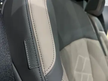 BMW i5 40 eDrive M Sport  PANORAMA   Iconic Glow B&W