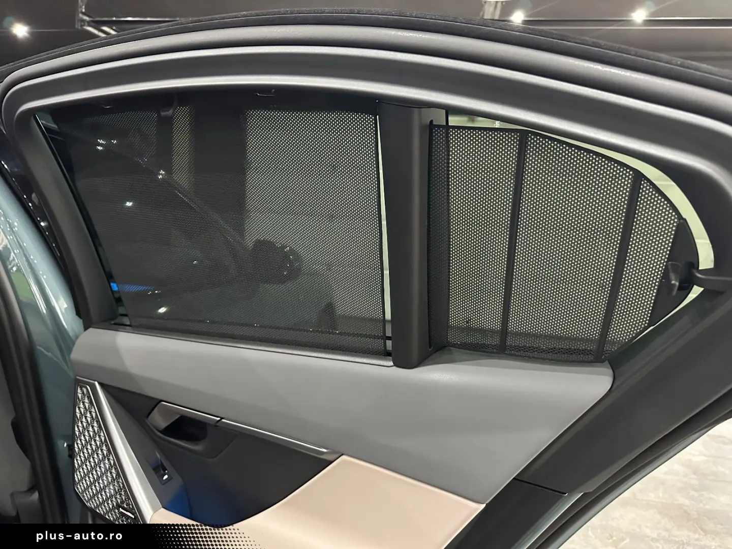 BMW i5 40 eDrive M Sport  PANORAMA   Iconic Glow B&W