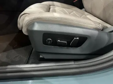 BMW i5 40 eDrive M Sport  PANORAMA   Iconic Glow B&W