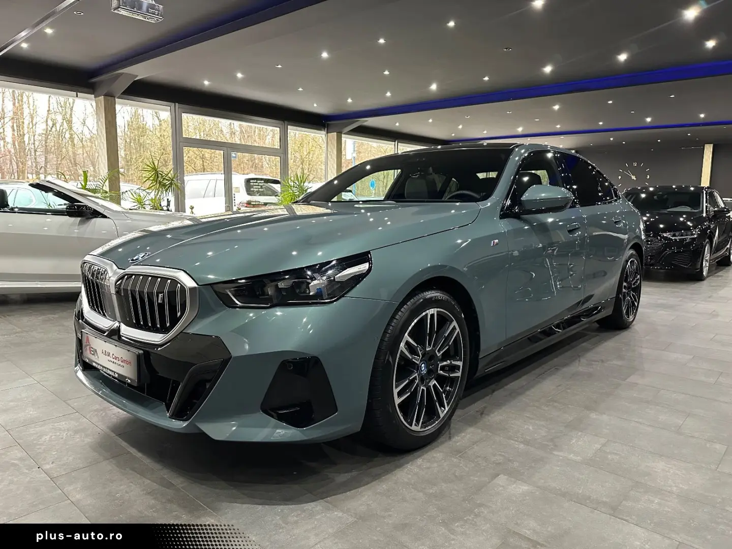 BMW i5 40 eDrive M Sport  PANORAMA   Iconic Glow B&W