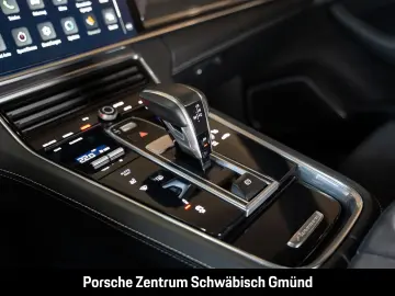 PORSCHE Panamera GTS HA-Lenkung Nachtsicht InnoDrive LED