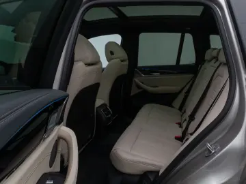 BMW iX3 Impressive M Sport Panorama Laser HUD H K