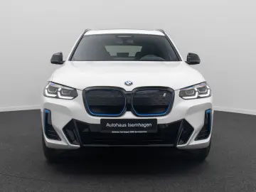 BMW iX3 Impressive ACC 360 HUD AHK DAB Panorama H K