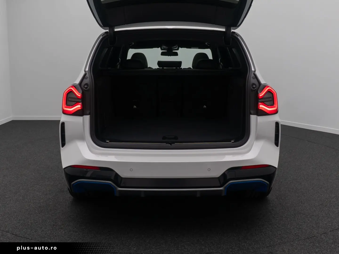 BMW iX3 Impressive ACC 360 HUD AHK DAB Panorama H K