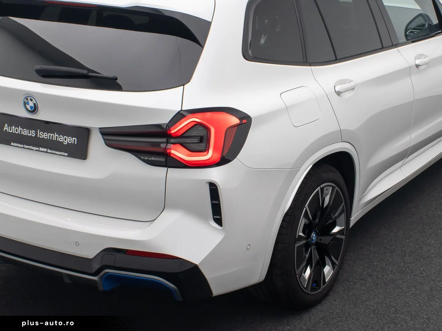 BMW iX3 Impressive ACC 360 HUD AHK DAB Panorama H K