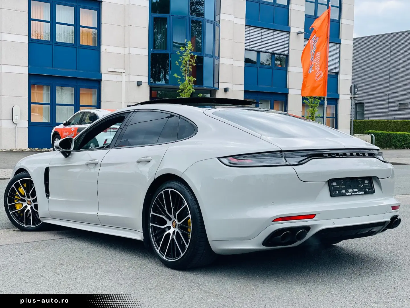 PORSCHE Panamera GTS V8 KERAMIK GARANTIE MASSAGE MATRIX