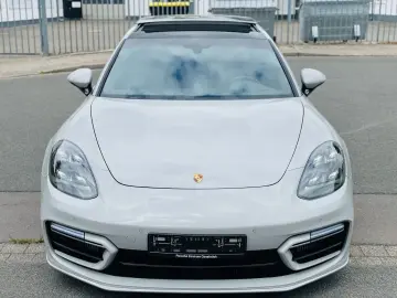 PORSCHE Panamera GTS V8 KERAMIK GARANTIE MASSAGE MATRIX