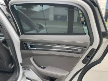 PORSCHE Panamera GTS V8 KERAMIK GARANTIE MASSAGE MATRIX