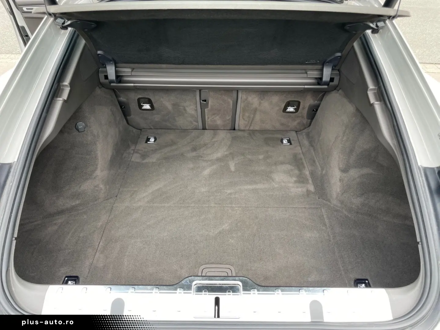 PORSCHE Panamera GTS V8 KERAMIK GARANTIE MASSAGE MATRIX