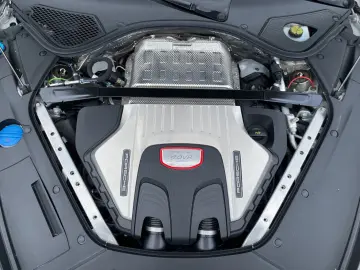 PORSCHE Panamera GTS V8 KERAMIK GARANTIE MASSAGE MATRIX