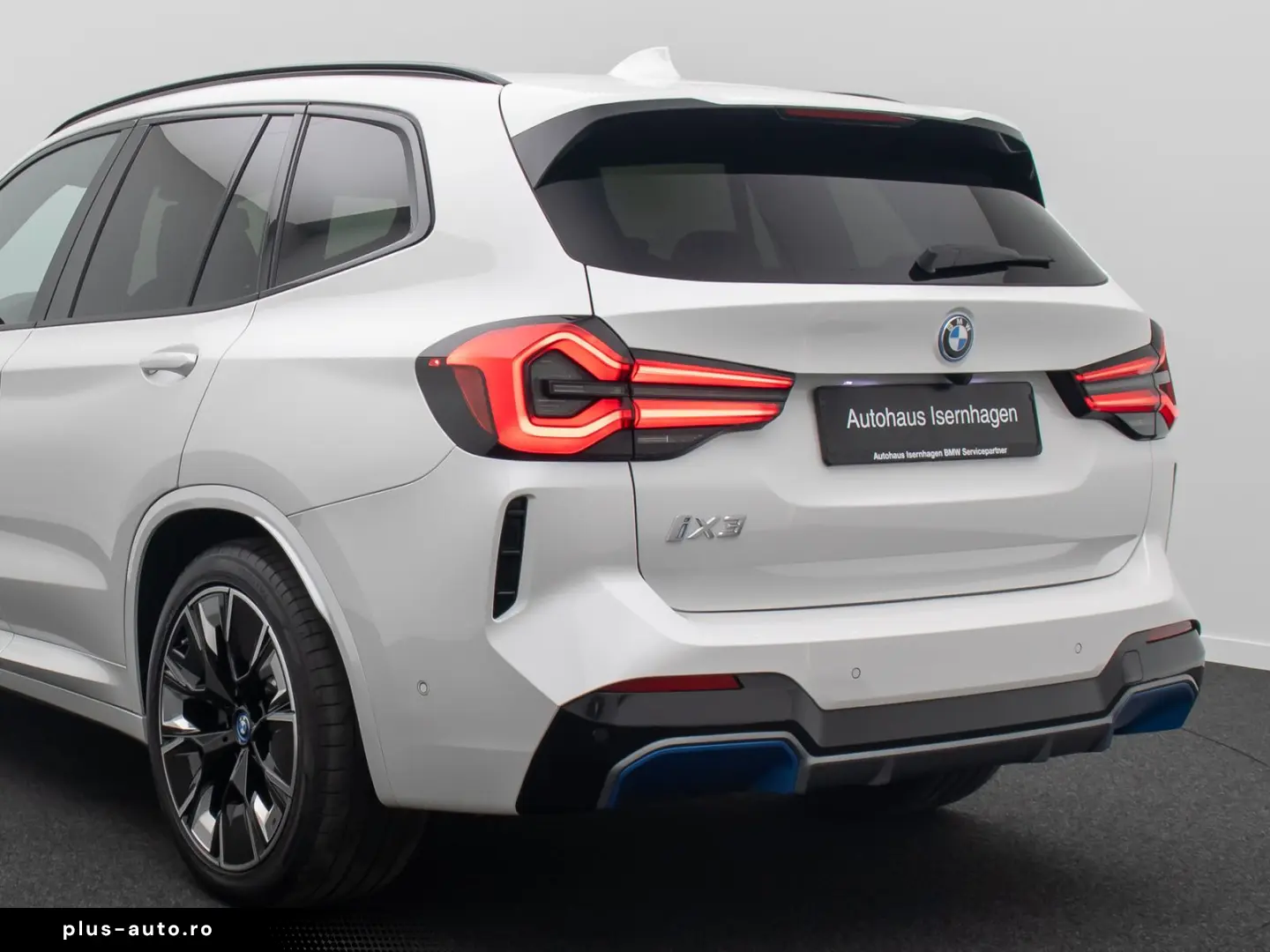 BMW iX3 IMPRESSIVE 360 DAB Alarm HUD Panorama 20Zoll