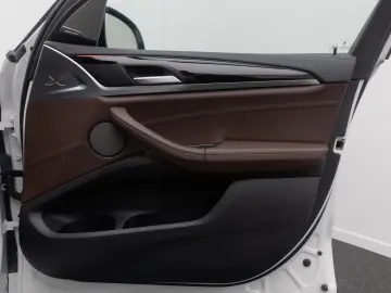 BMW iX3 IMPRESSIVE 360 DAB Alarm HUD Panorama 20Zoll