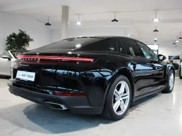 PORSCHE Panamera  Matrix-LED ACC HUD BOSE SHZ DAB PDC