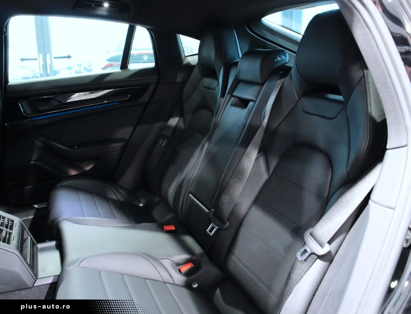 PORSCHE Panamera  Matrix-LED ACC HUD BOSE SHZ DAB PDC