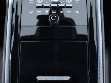 PORSCHE Panamera  Matrix-LED ACC HUD BOSE SHZ DAB PDC