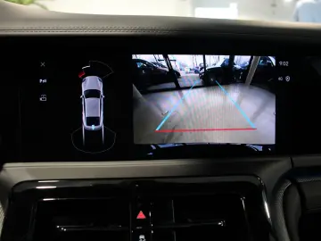PORSCHE Panamera  Matrix-LED ACC HUD BOSE SHZ DAB PDC