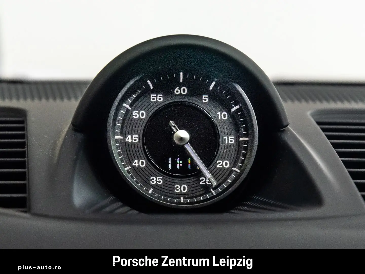 PORSCHE Panamera 4S E-Hybrid SportDesign HA-Lenkung Head