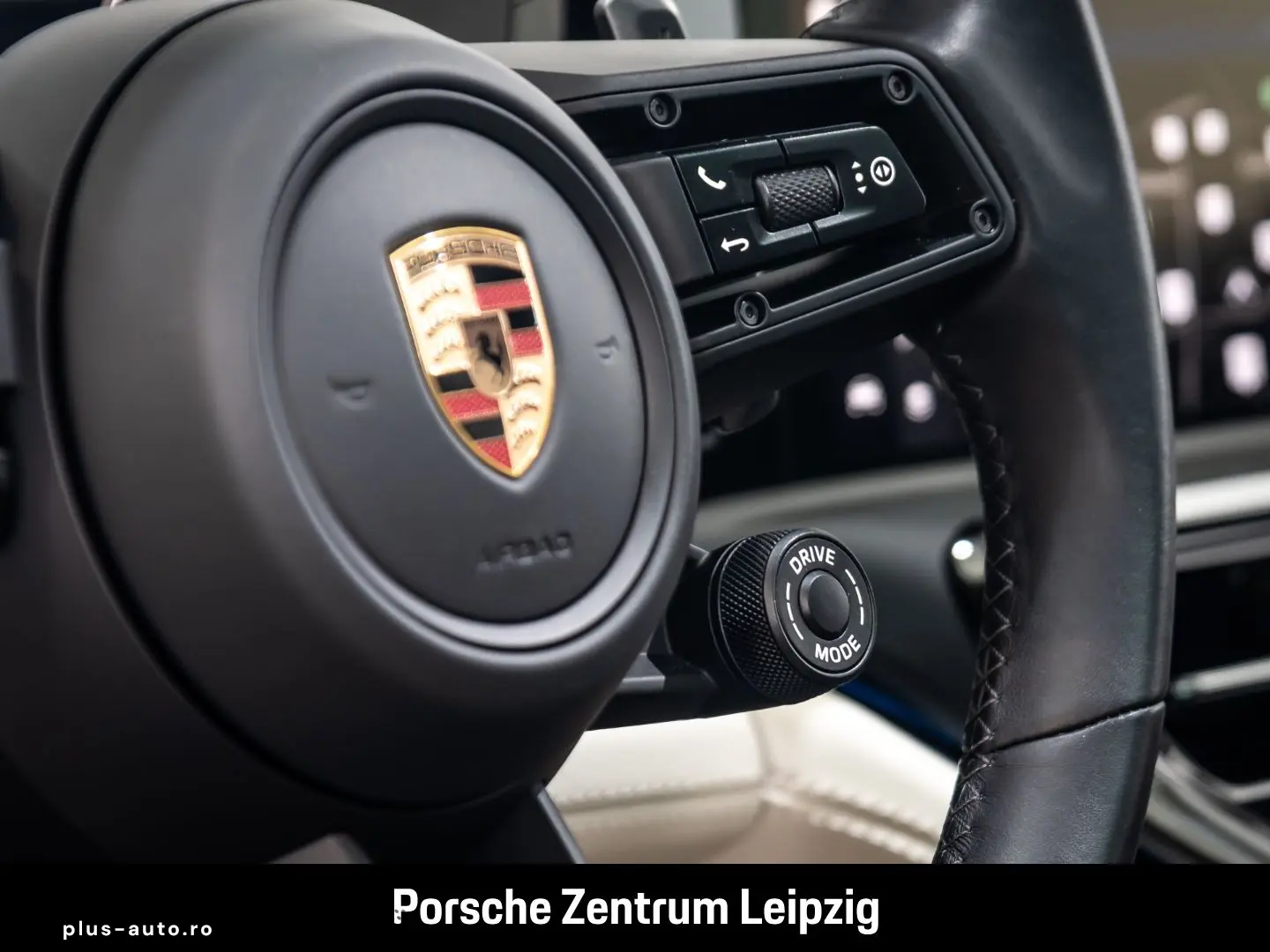 PORSCHE Panamera 4S E-Hybrid SportDesign HA-Lenkung Head