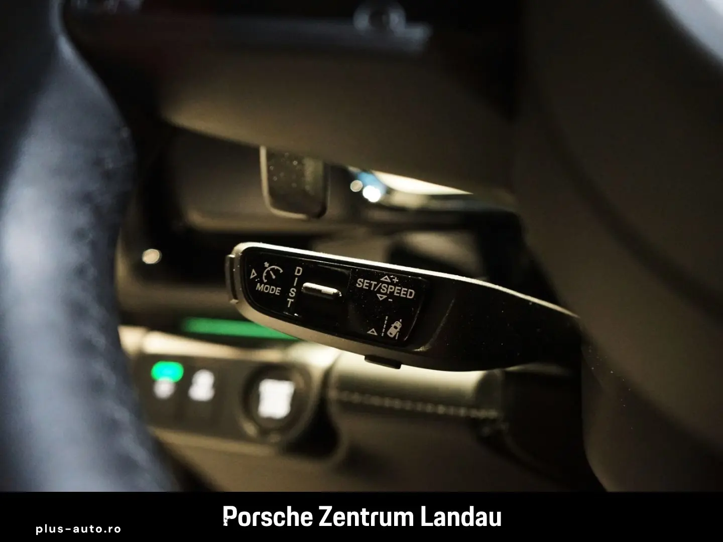 PORSCHE Panamera 4 E-Hybrid HA-Lenkung InnoDrive Head-Up