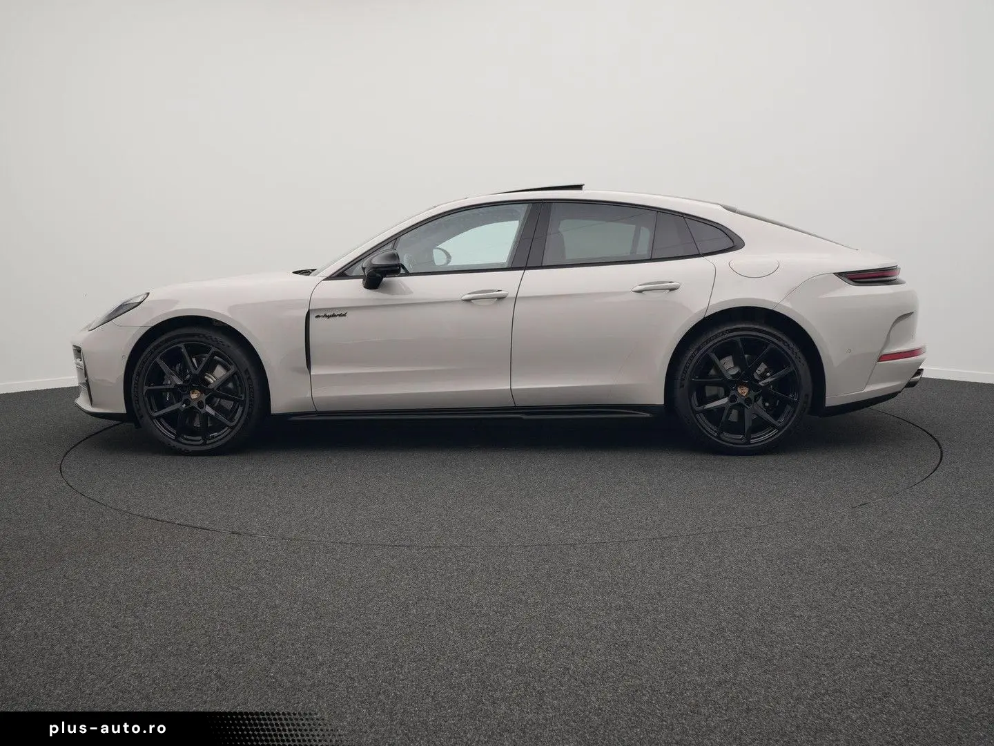 PORSCHE Panamera 4 E-Hybrid