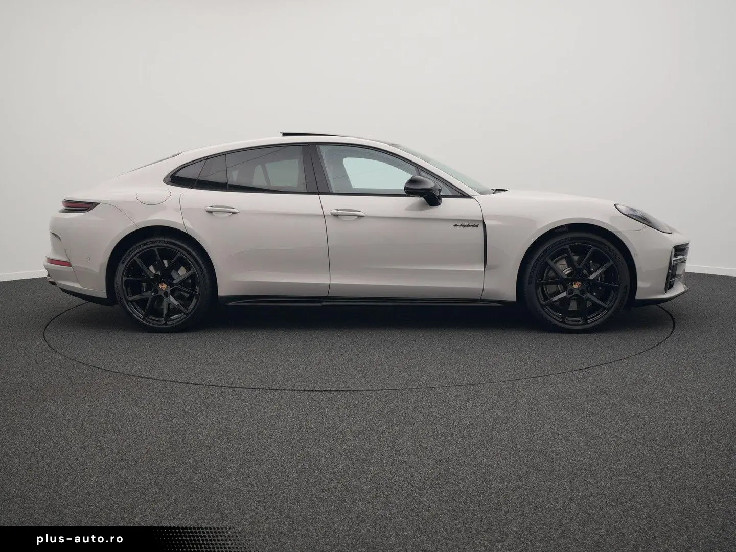 PORSCHE Panamera 4 E-Hybrid