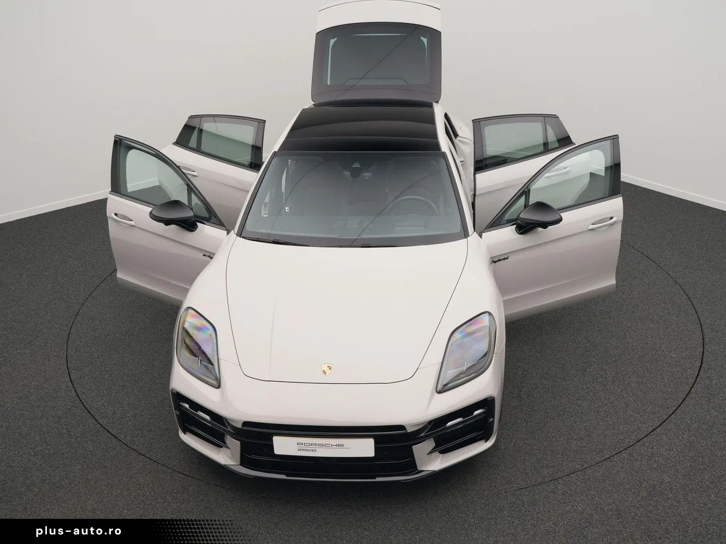 PORSCHE Panamera 4 E-Hybrid