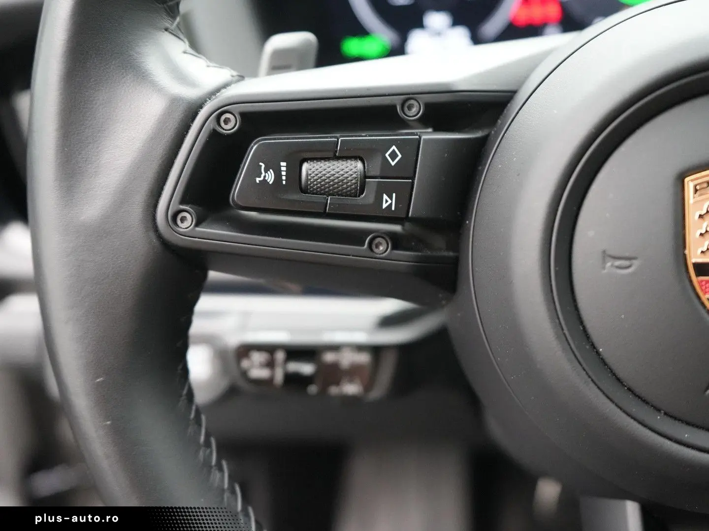 PORSCHE Panamera 4 E-Hybrid