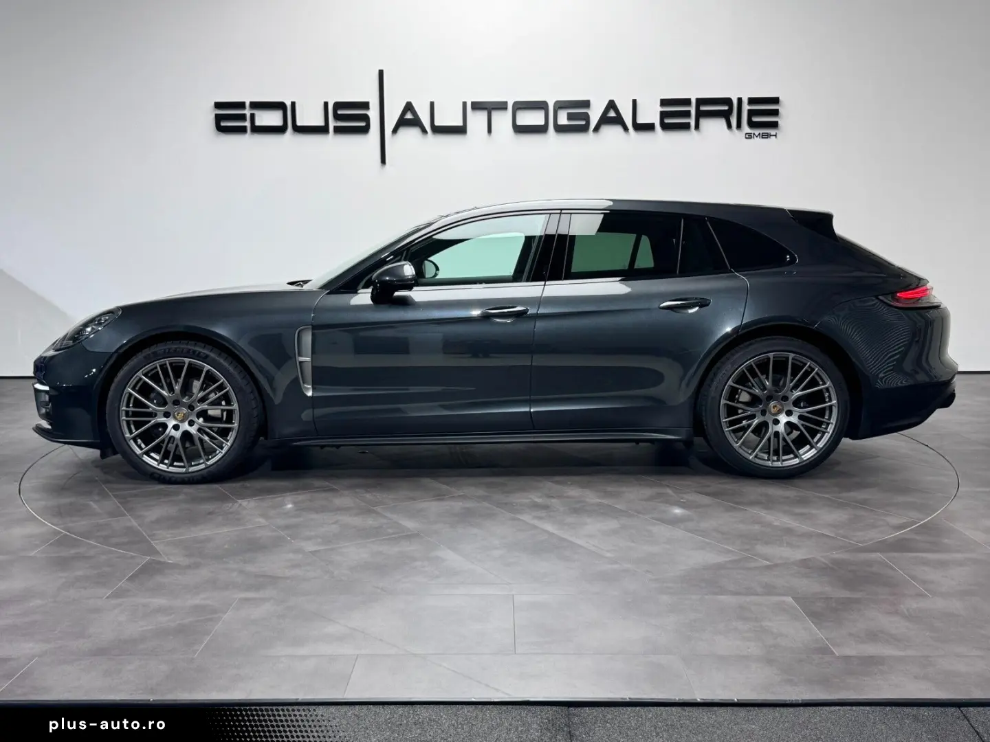 PORSCHE Panamera Sport Turismo 4 Platinum Edition Bose
