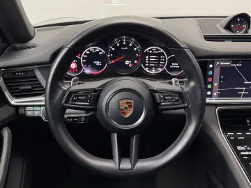 PORSCHE Panamera Sport Turismo 4 Platinum Edition Bose