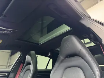 PORSCHE Panamera Sport Turismo 4 Platinum Edition Bose