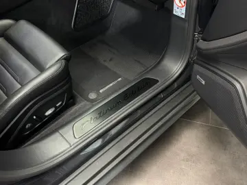 PORSCHE Panamera Sport Turismo 4 Platinum Edition Bose