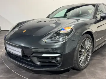 PORSCHE Panamera Sport Turismo 4 Platinum Edition Bose