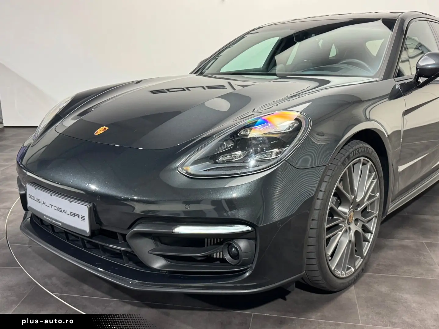 PORSCHE Panamera Sport Turismo 4 Platinum Edition Bose