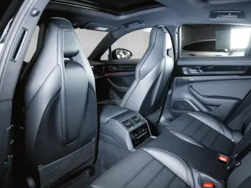 PORSCHE Panamera 4 E-Hybrid Panoramadach BOSE Head-Up