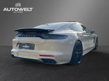 PORSCHE Panamera 4 Platinum Edition Chrono Pano ACC SAG