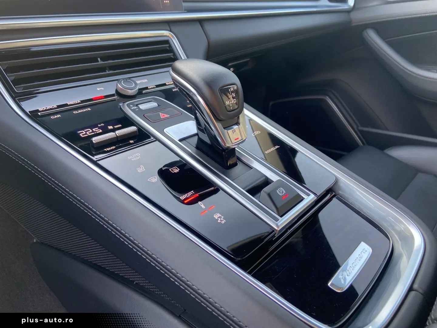 PORSCHE Panamera 4 Platinum Edition Chrono Pano ACC SAG