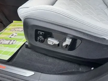 BMW X5 xDrive 30d M-Sport SkyLounge LED Leder