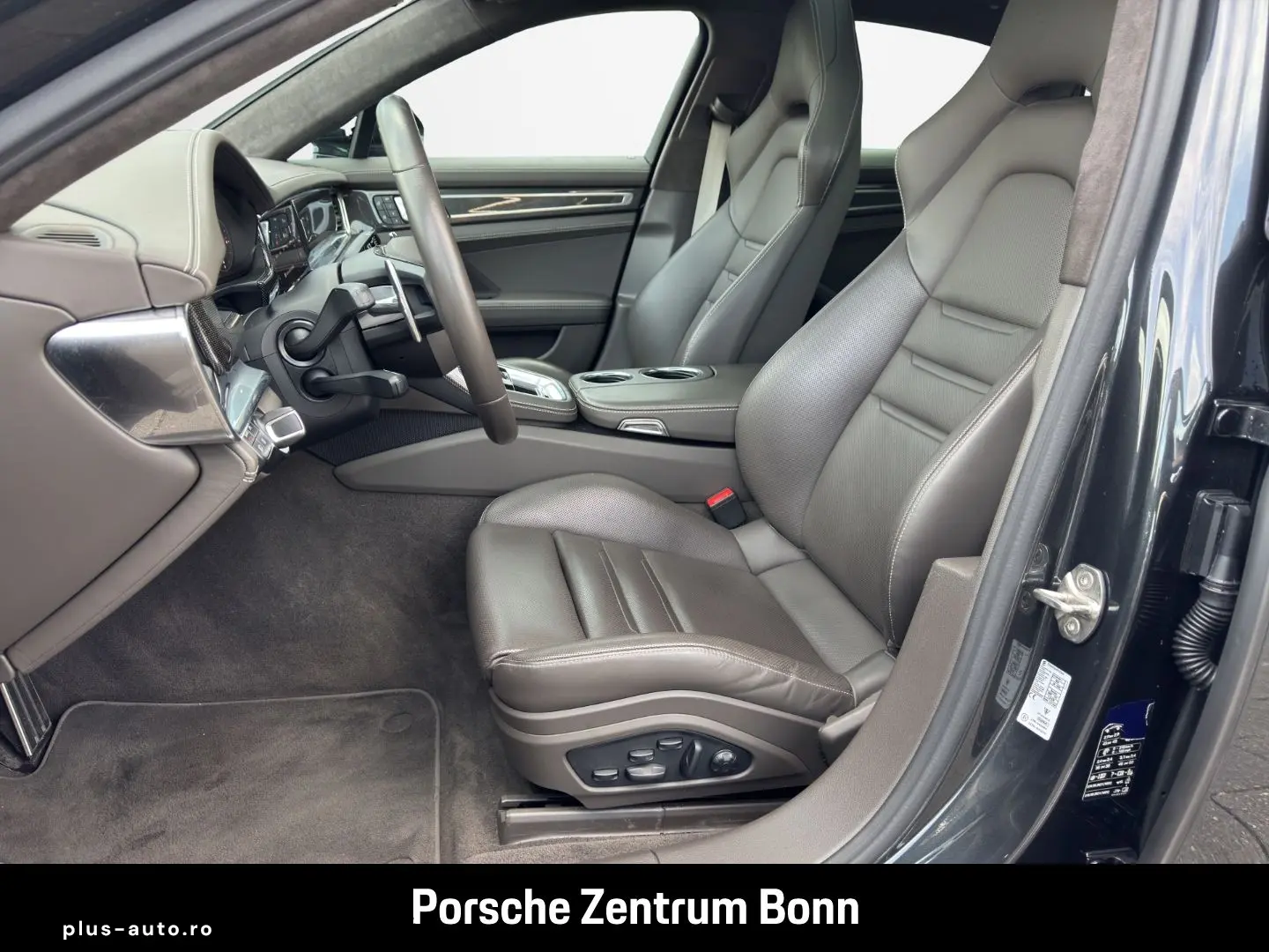 PORSCHE Panamera GTS LED-Matrix Soft-Close Standheizung