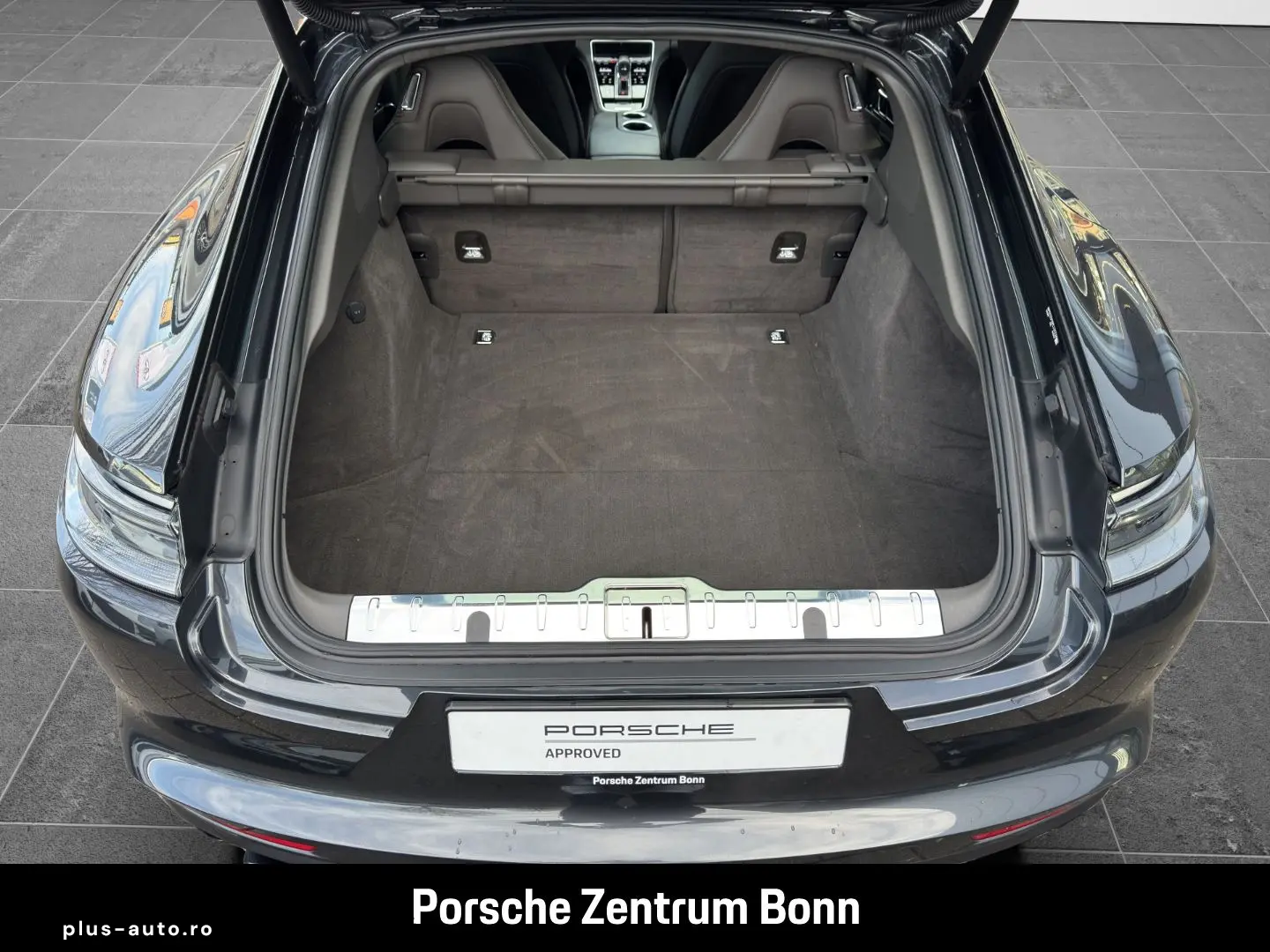 PORSCHE Panamera GTS LED-Matrix Soft-Close Standheizung