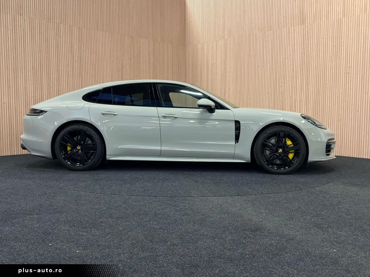 PORSCHE Panamera Panamera 4 E-Hybrid Platinum Edition  P