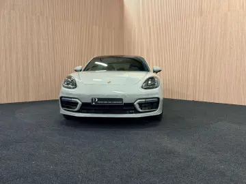 PORSCHE Panamera Panamera 4 E-Hybrid Platinum Edition  P