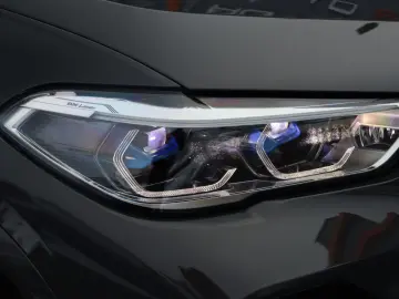 BMW X5 xDrive45e M-Sport   Laser Led   Pano   Trekha