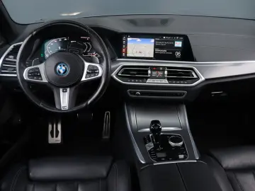 BMW X5 xDrive45e M-Sport   Laser Led   Pano   Trekha